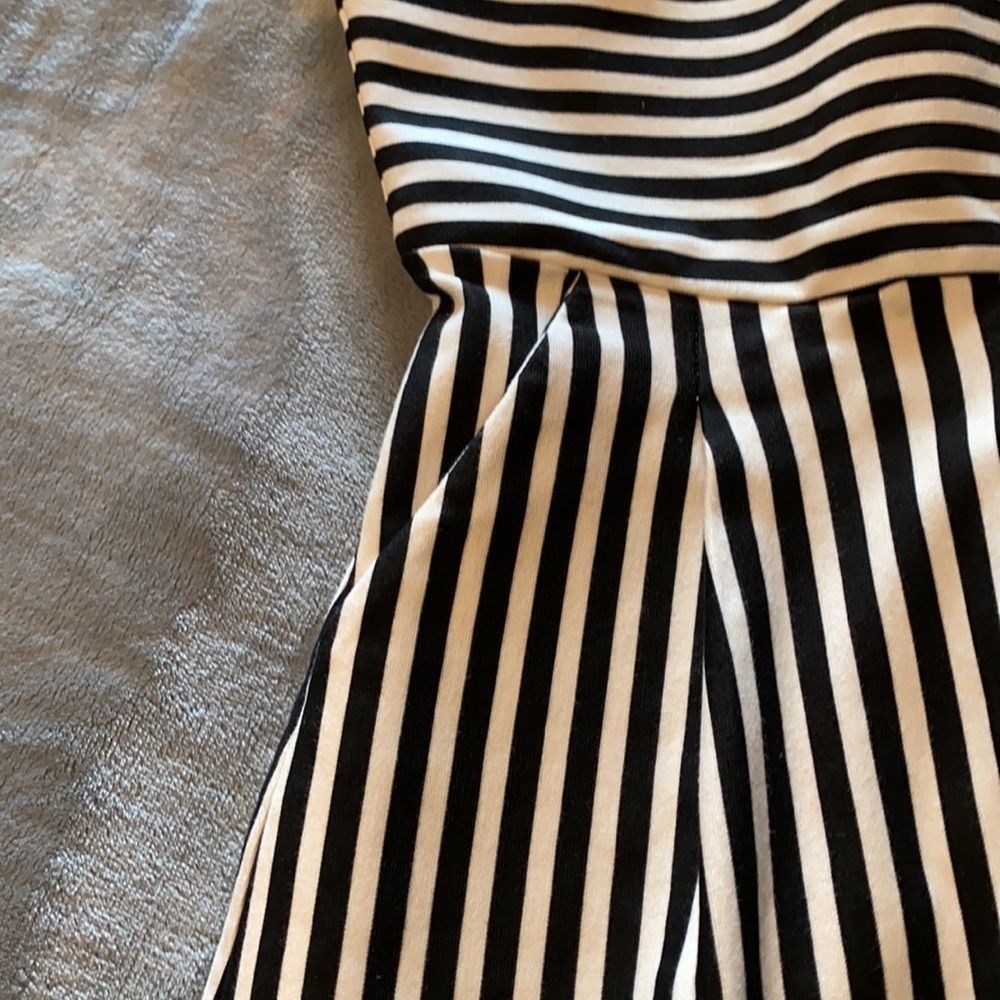 Stripped Dress - Picture 2 of 7